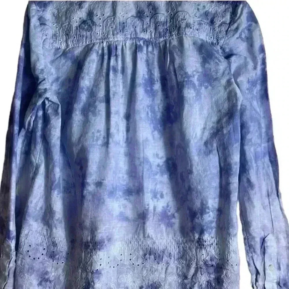 Pilcro Anthropologie the Cate Classic Button Down
Long Sleeve Size Small - Picture 2 of 12